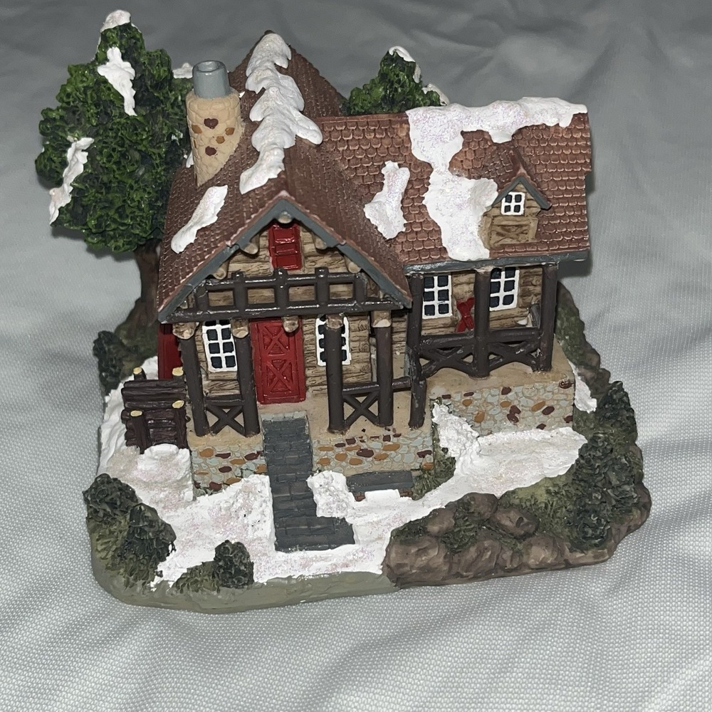 VINTAGE SANTA'S BEST CHRISTMAS IN NEW ENGLAND COLLECTION LOG CABIN 1994 RARE‎